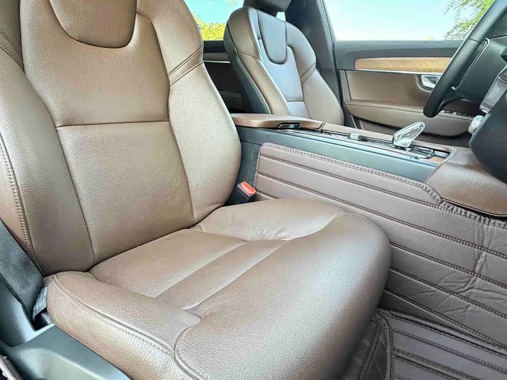 Volvo S90 — миниатюра 7