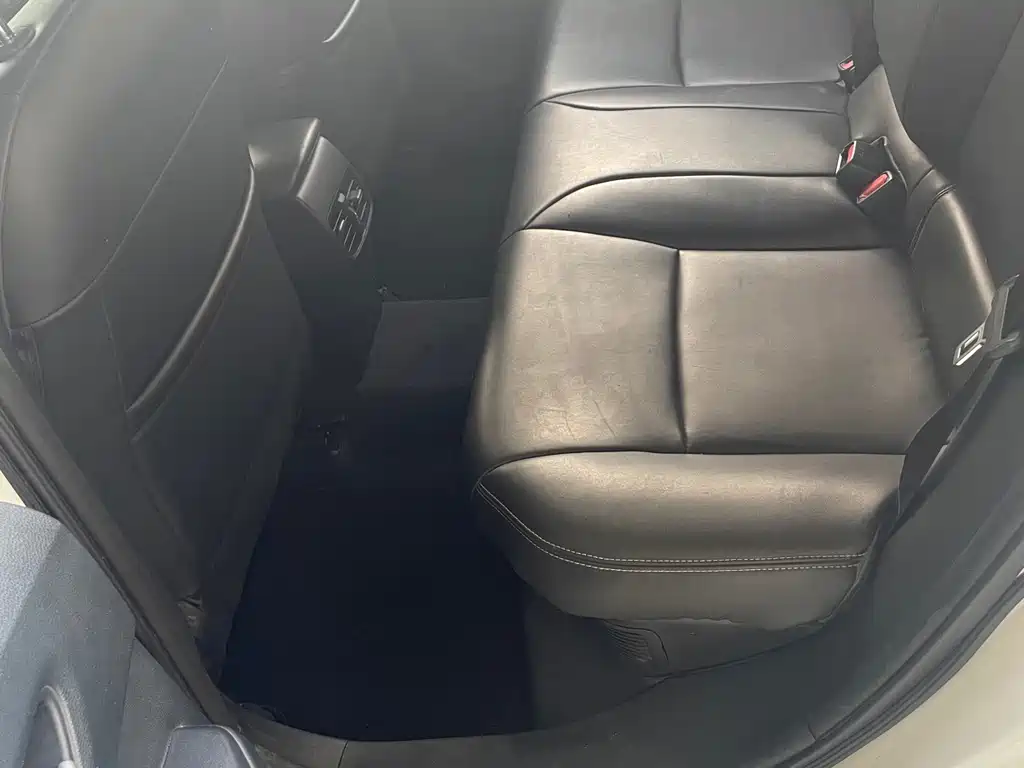 Toyota Corolla — миниатюра 8