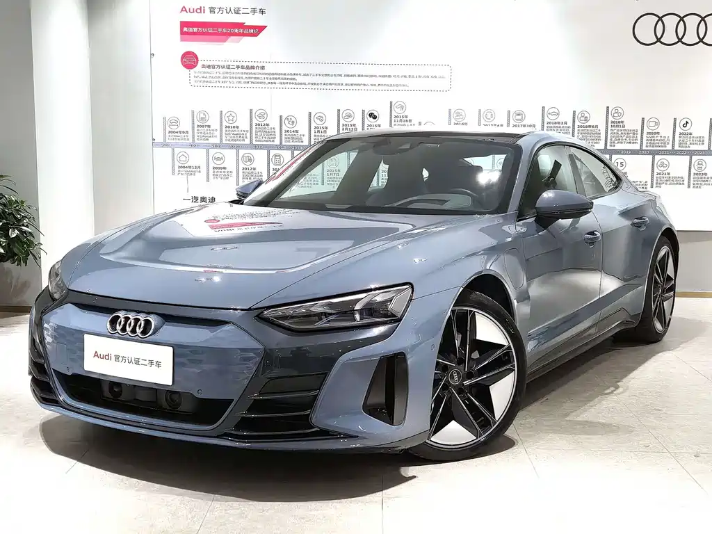 Audi e-tron GT 2024