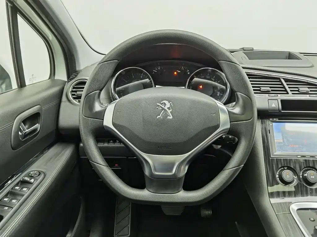 Peugeot 3008 — миниатюра 11