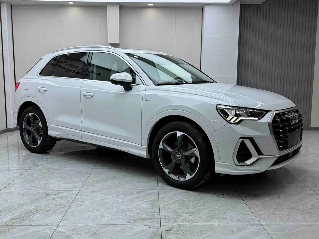 Audi Q3 2022 35 TFSI Fashion