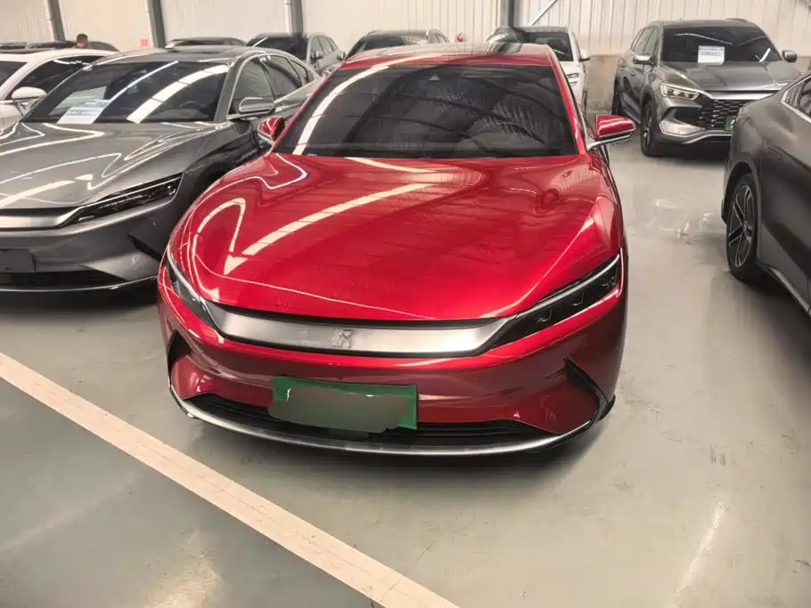 BYD Han — миниатюра 2
