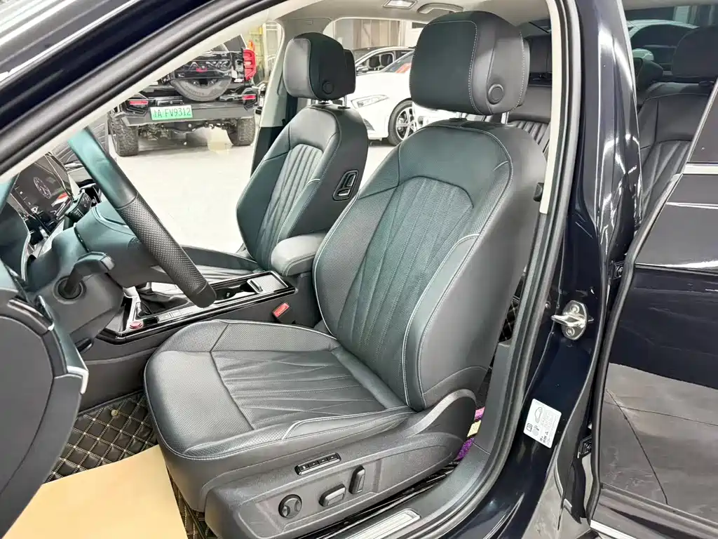 Volkswagen Passat — миниатюра 12