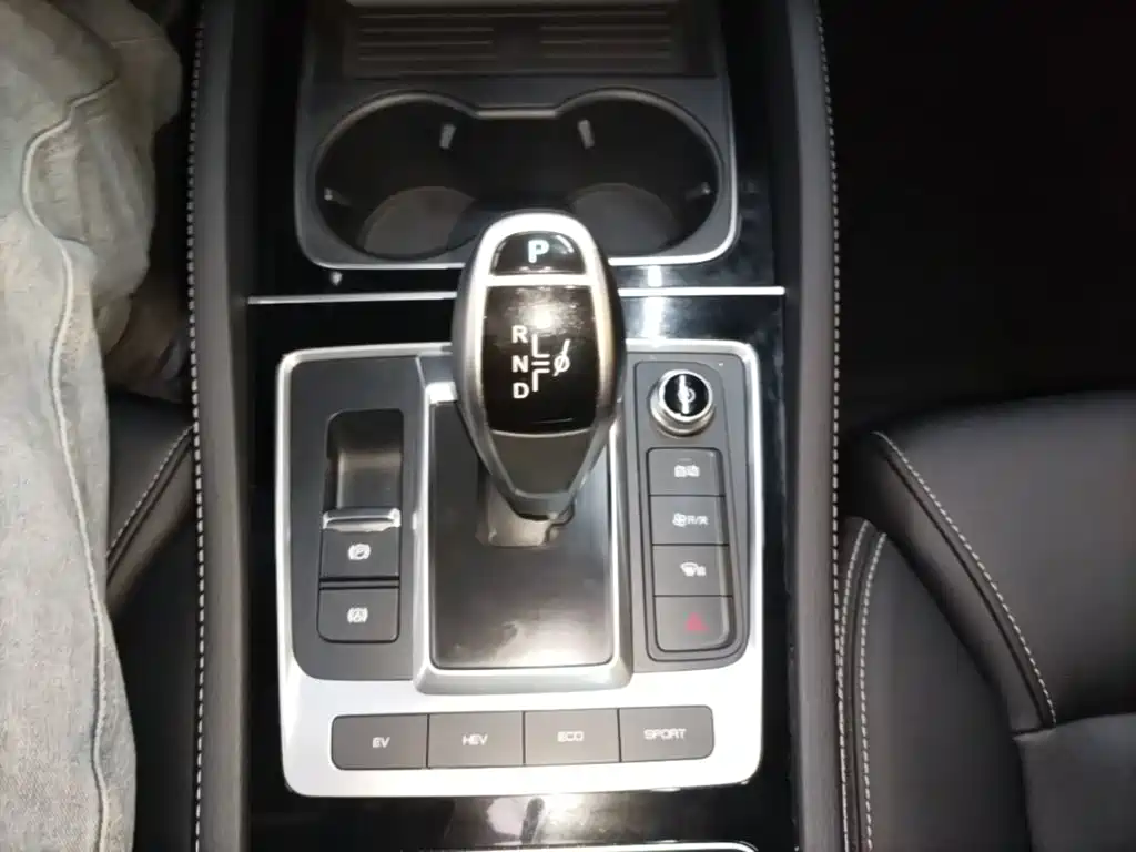 BYD MAX New Energy — миниатюра 14