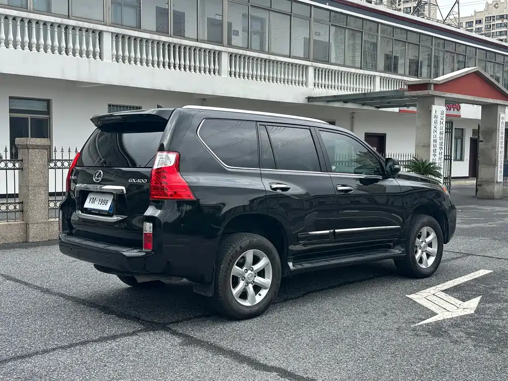 Lexus GX — миниатюра 5