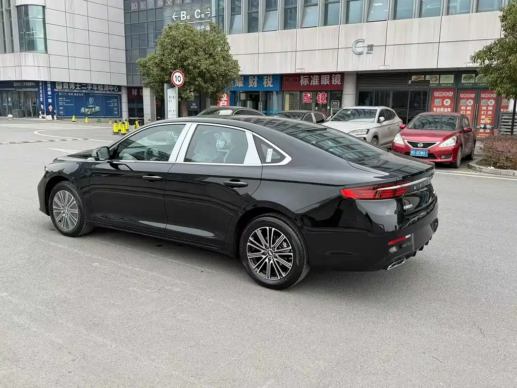GEELY AUTOMOBILE XINGRUI
