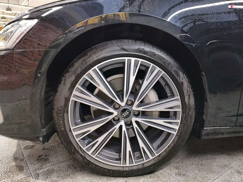 Audi A6L — миниатюра 13
