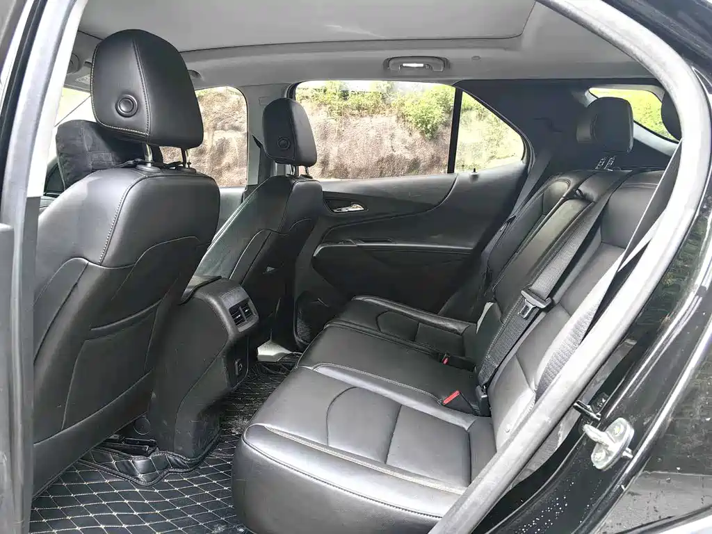 Chevrolet Equinox 2019 535T AT VI
