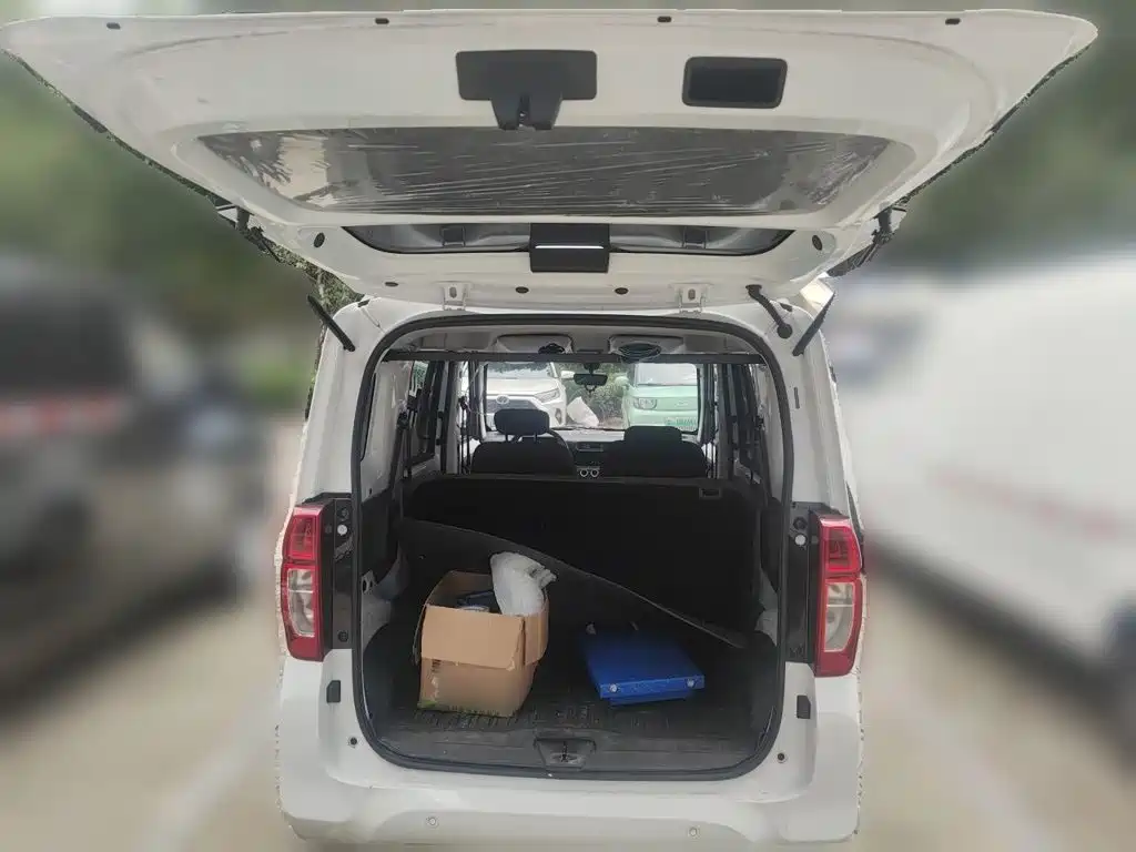 Wuling Zhiguang EV — миниатюра 15