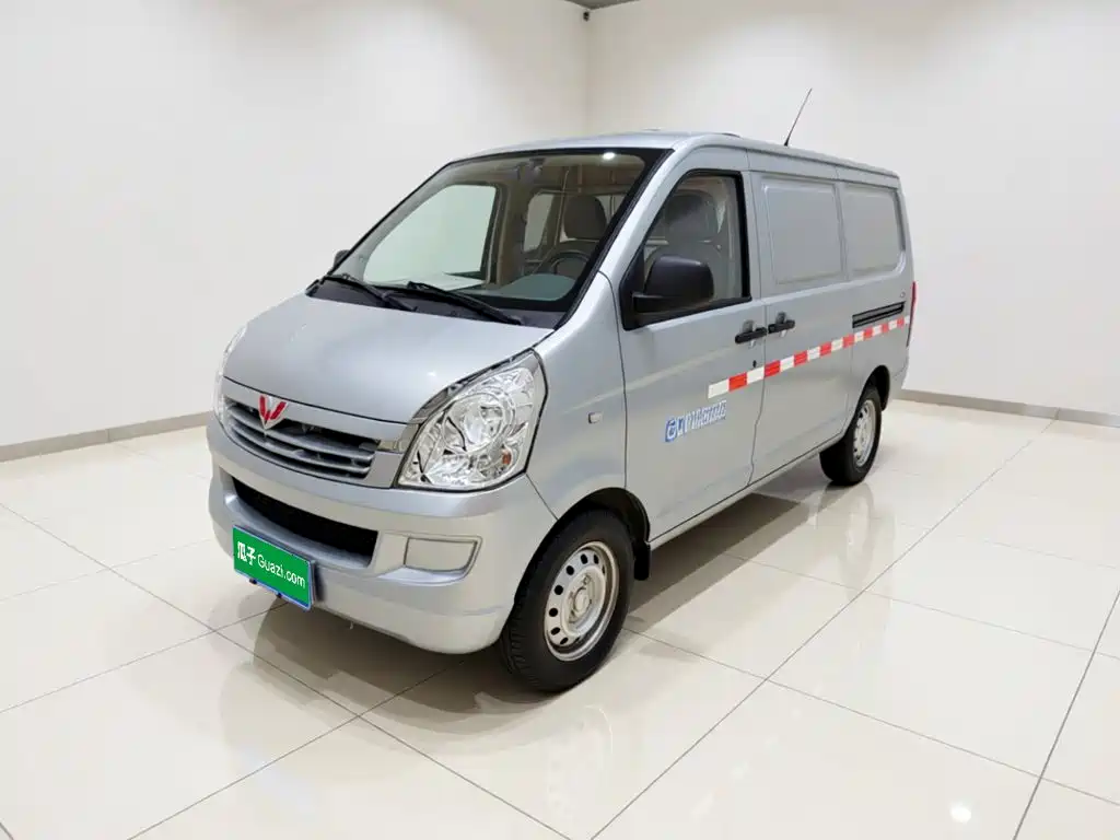 Wuling Rongguang S — миниатюра 2