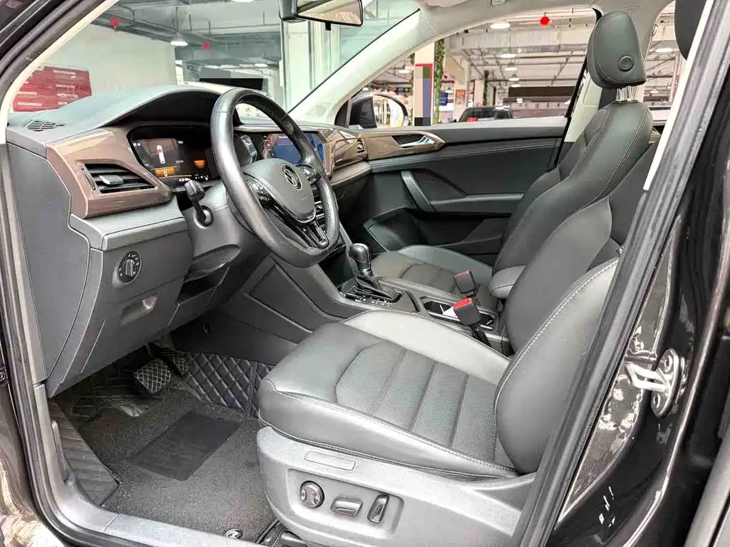 Volkswagen Tharu — миниатюра 5