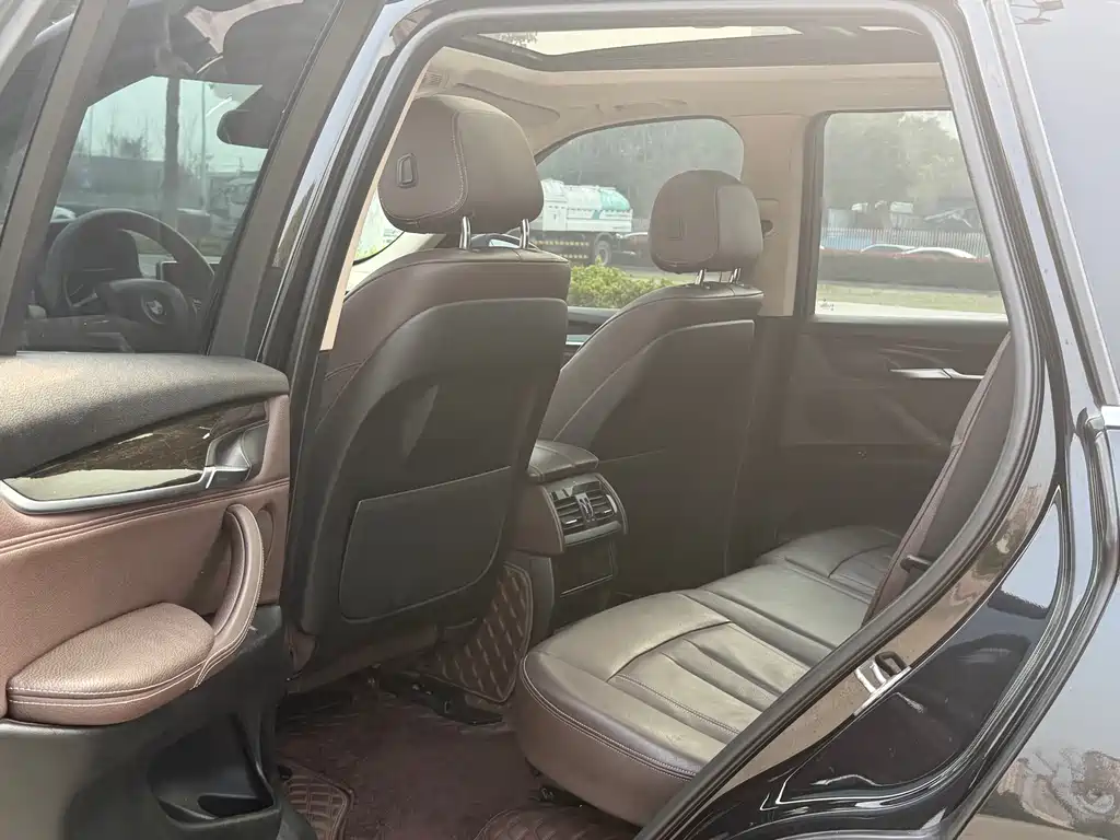 BMW X5 2014 xDrive35i Lead