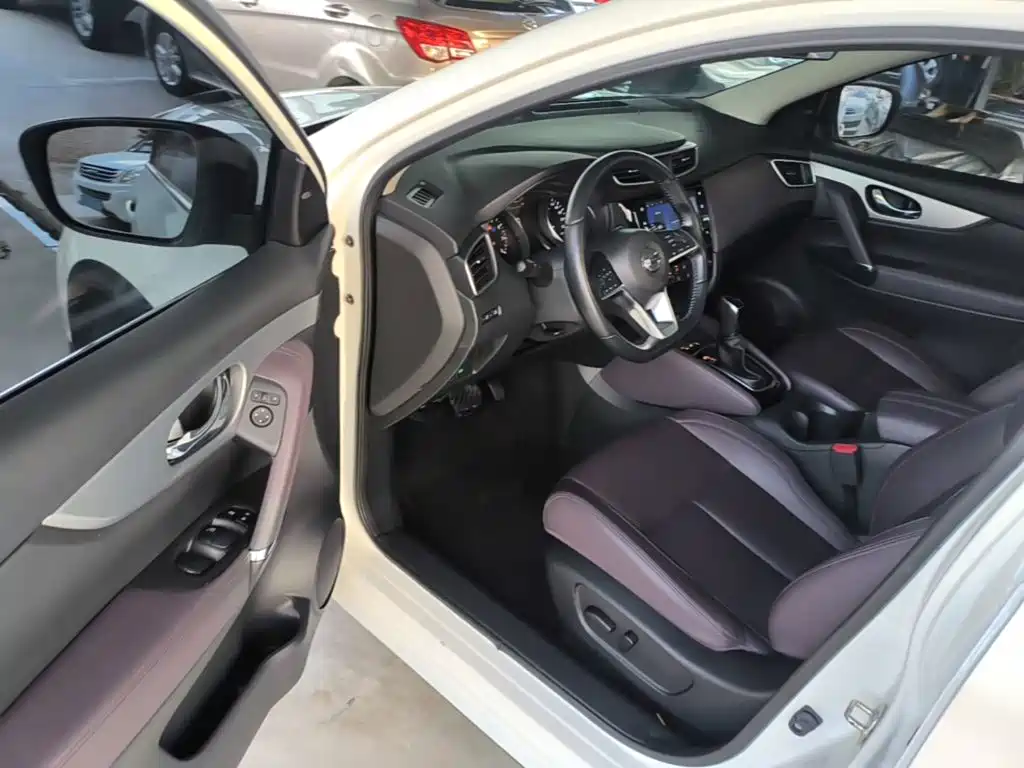 Nissan Qashqai — миниатюра 16