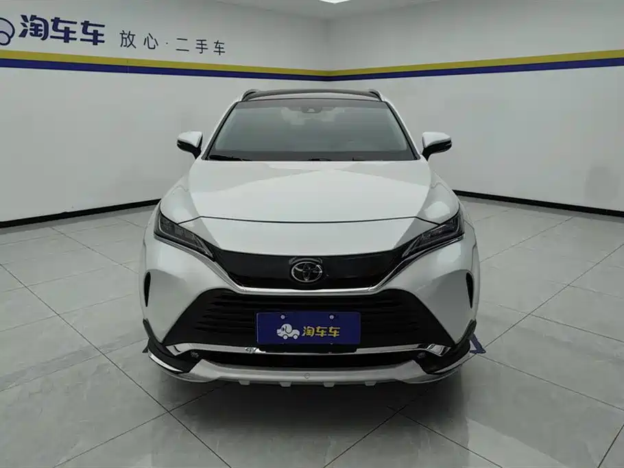 Toyota Harrier 2022 2.0L CVT