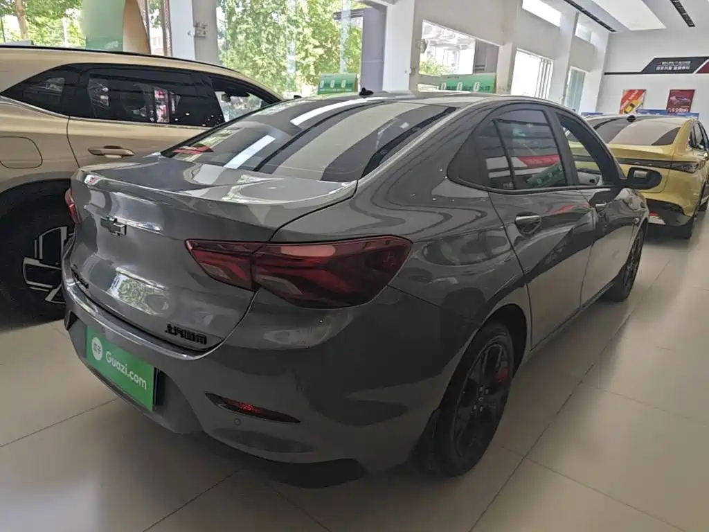 Chevrolet Cavalier 2020 Redline 325T AT