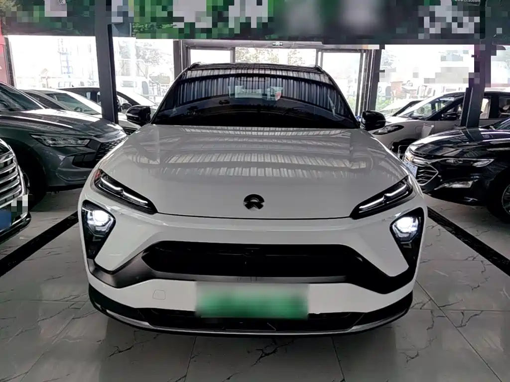 NIO ES6 — миниатюра 3