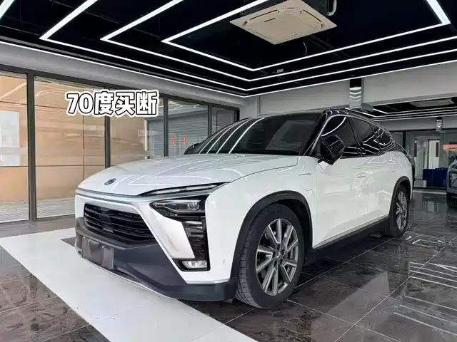 2021 Nio ES8