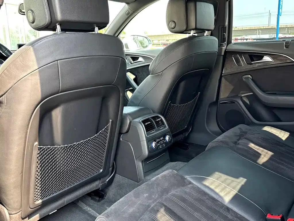 Audi S6 — миниатюра 18