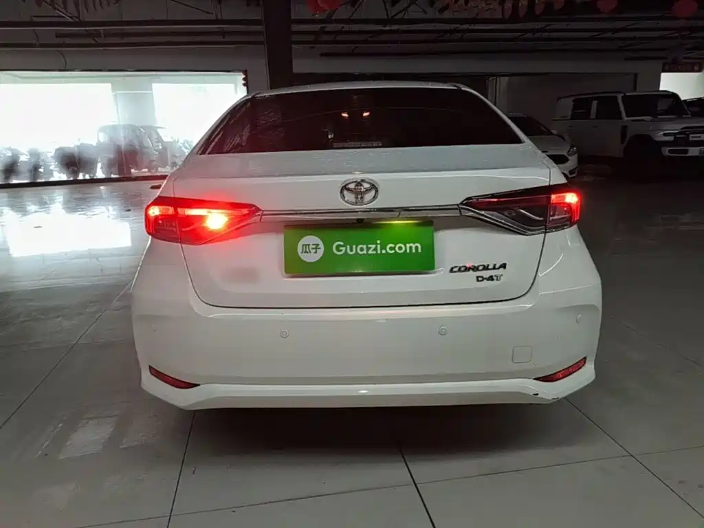Toyota Corolla — миниатюра 6