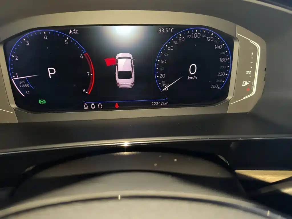 Volkswagen Passat 2021 380TSI Luxury