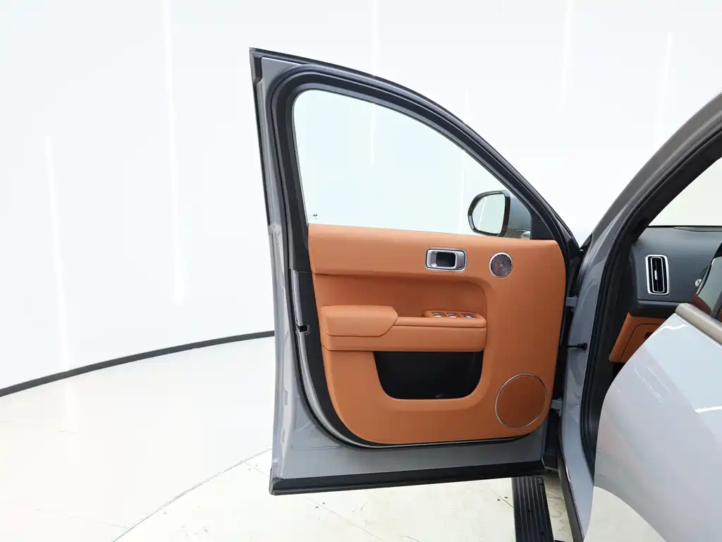 Li Auto Li L9 — миниатюра 16