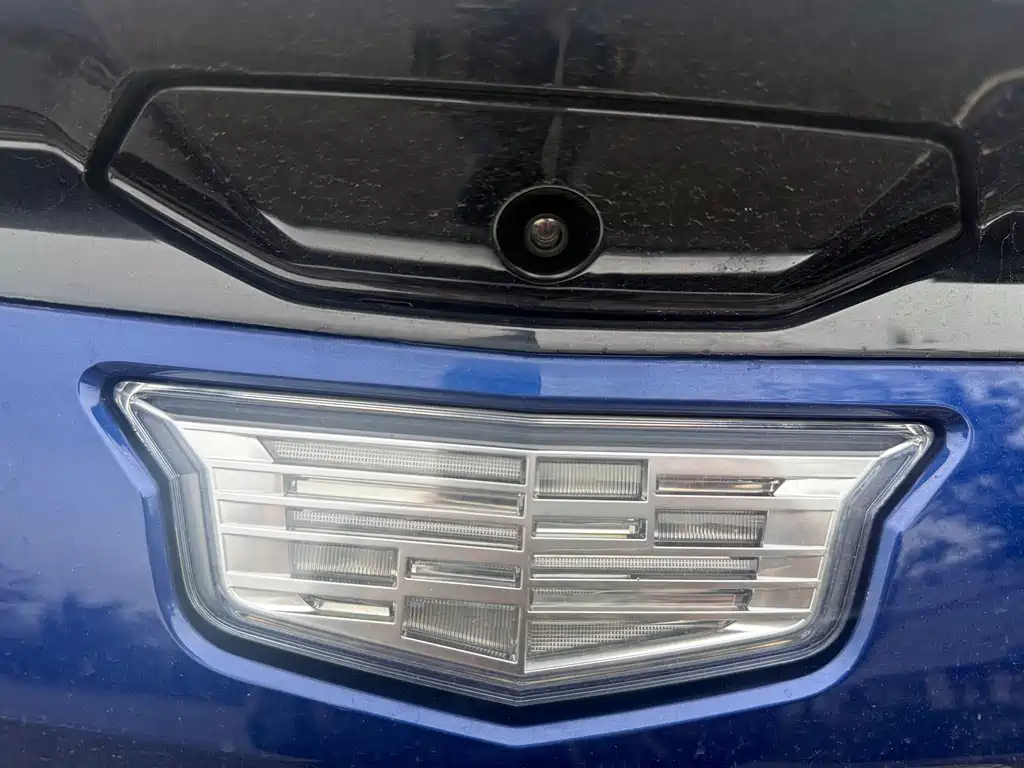 Cadillac IQ — миниатюра 21