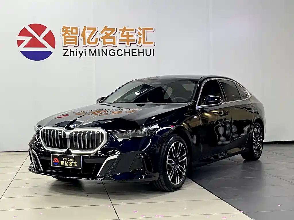 BMW 5 Series 5 2024 530Li Lead M Sport
