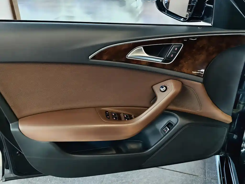 Audi A6L 2016 30 FSI Comfort