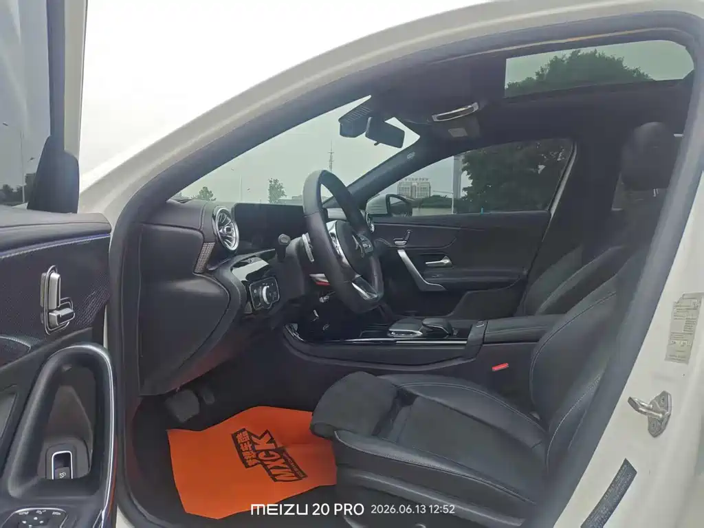 Mercedes-Benz A-Class A 2020 A 200 L Sport Fashion