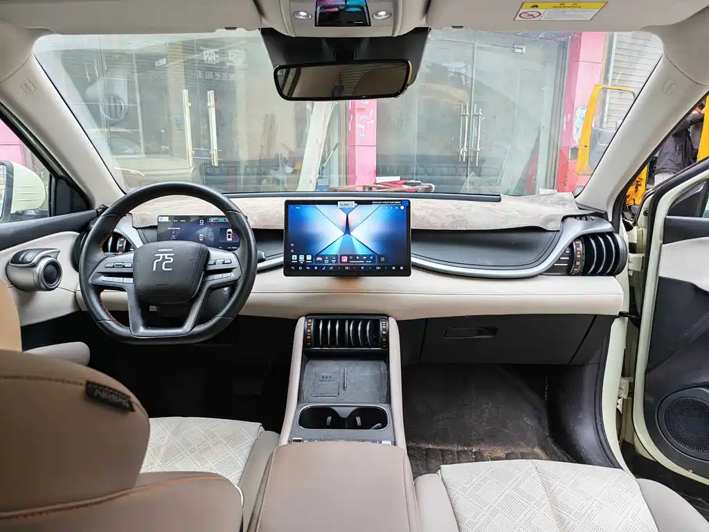 BYD Yuan Plus — миниатюра 5