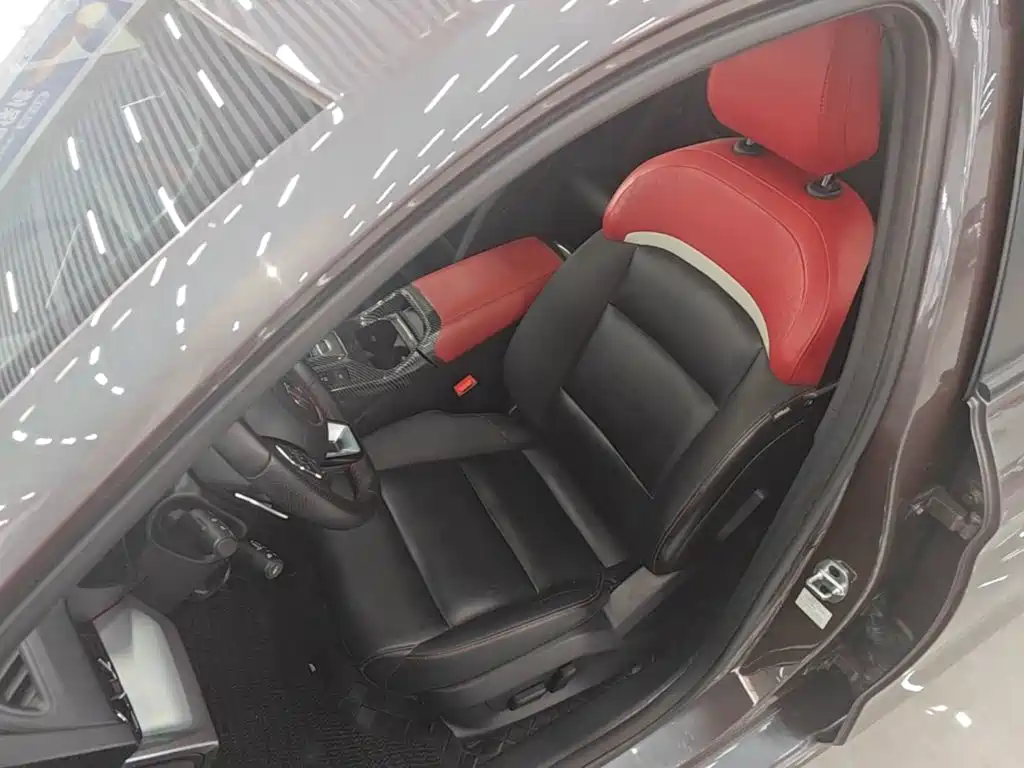 MG MG5 — миниатюра 15