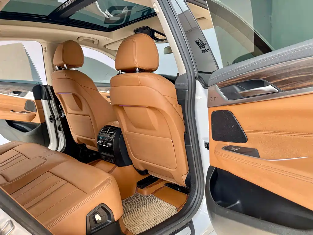 BMW 6 SERIES GT