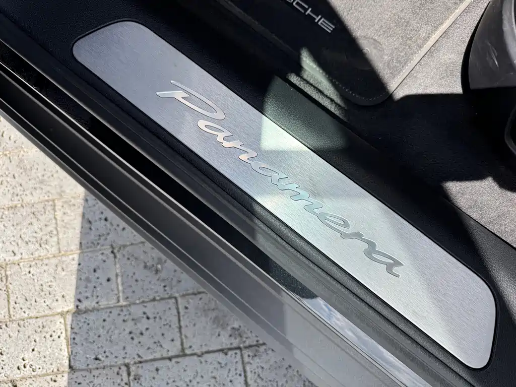 Porsche Panamera — миниатюра 11