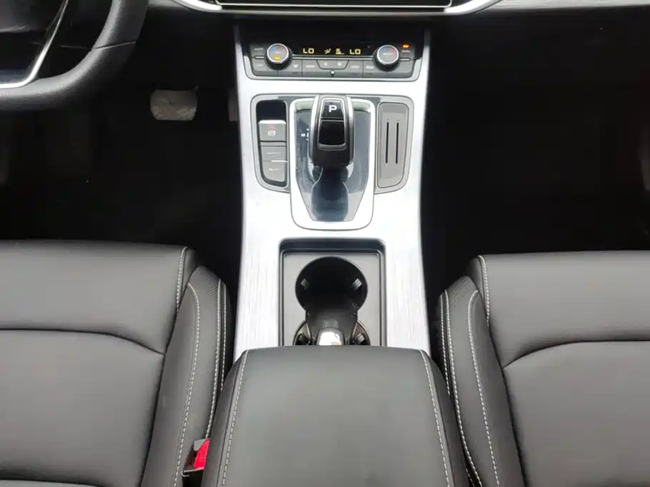 Geely Boyue — миниатюра 16