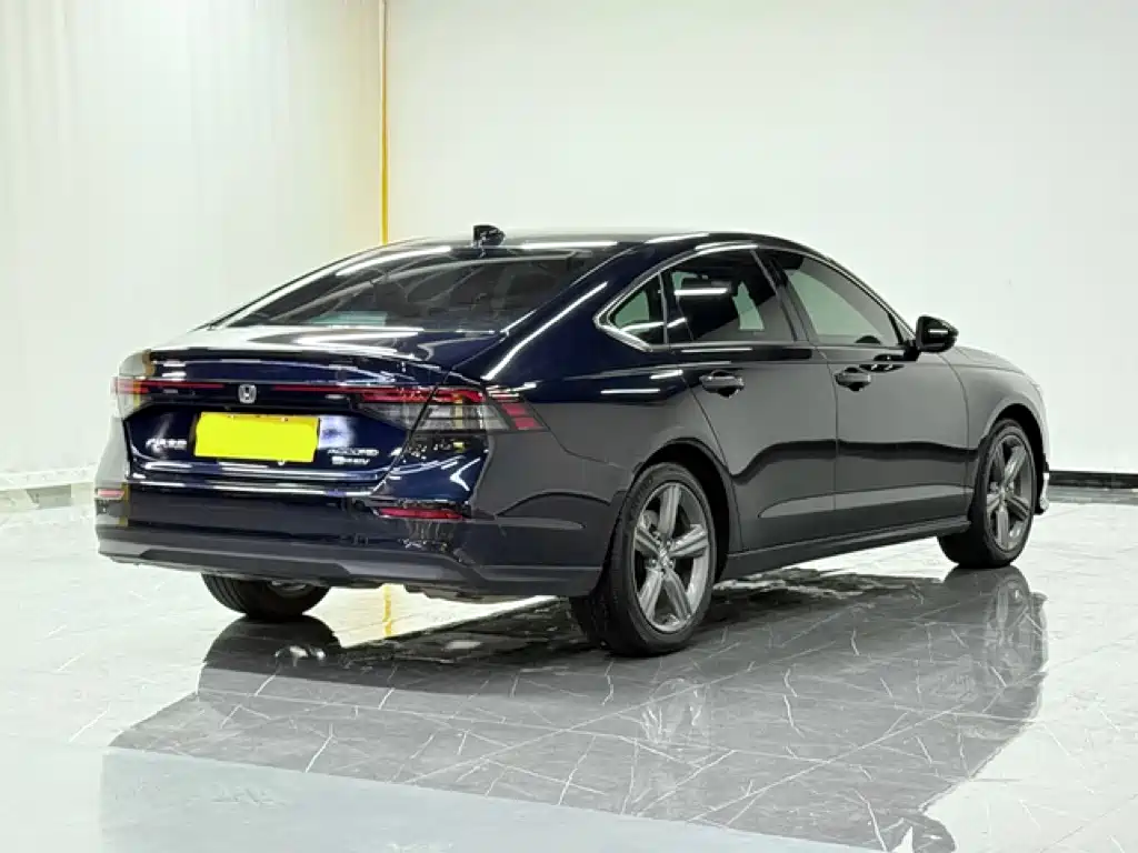 Honda Accord New Energy — миниатюра 3