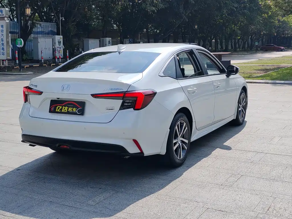 Honda Integra — миниатюра 30