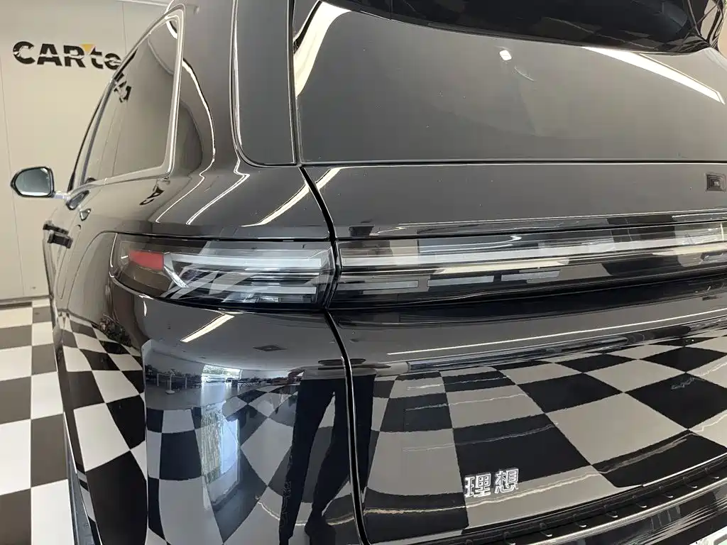 Li Auto Li L8 — миниатюра 10