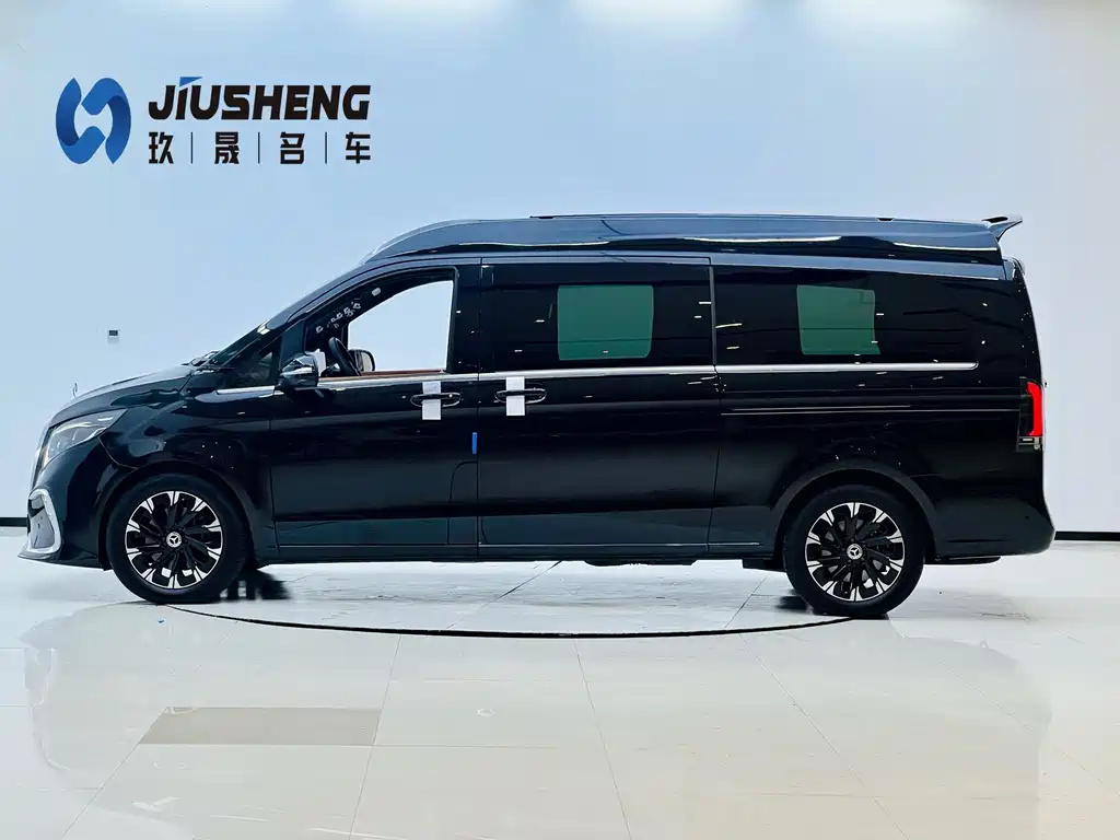 Mercedes-Benz V-Class V 2024 V 300 L Luxury
