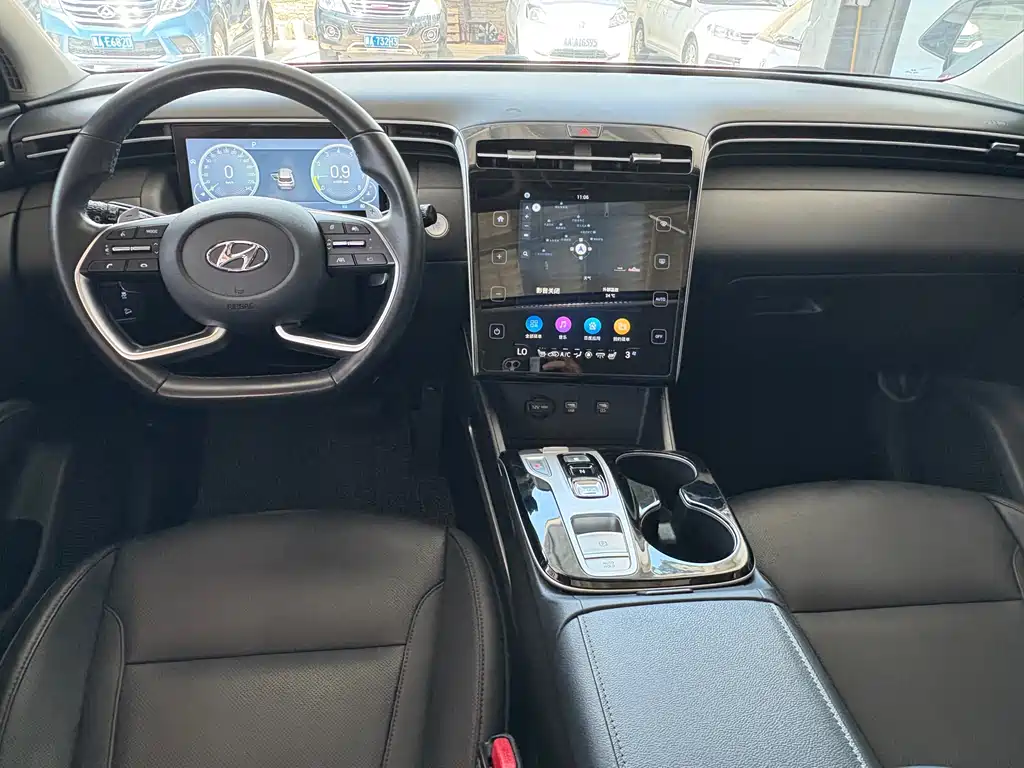 Hyundai Tucson 2021 L 1.5T DCT LUX Luxury