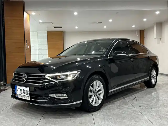 VOLKSWAGEN MAGOTAN 2022