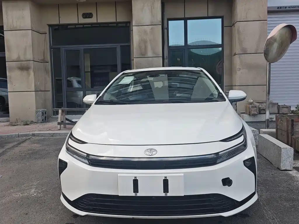 Toyota Corolla — миниатюра 3