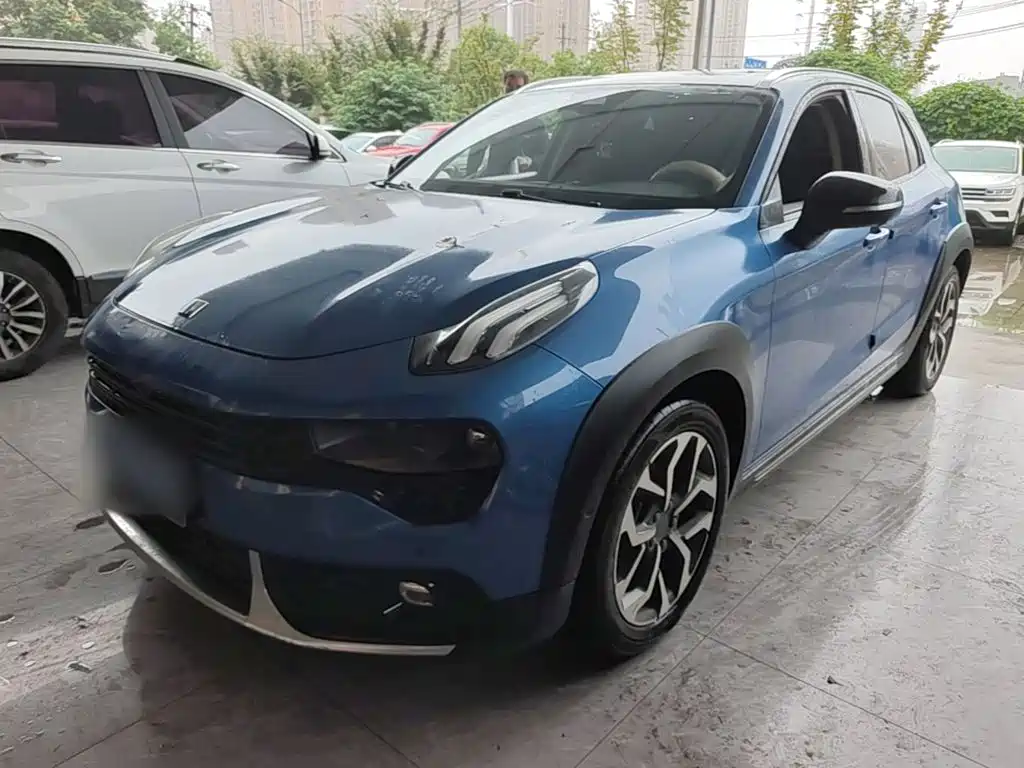 Lynk & Co 02 — миниатюра 2