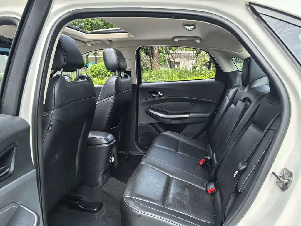Ford Escort 1.5L Auto Fashion Type, фото 7