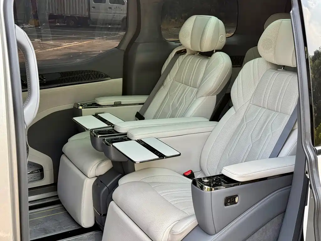 ZEEKR EXTREME KRYPTON 009