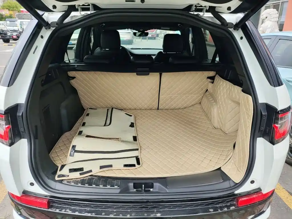 Land Rover Discovery Sport — миниатюра 19