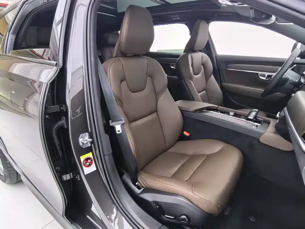 Volvo V90 — миниатюра 9
