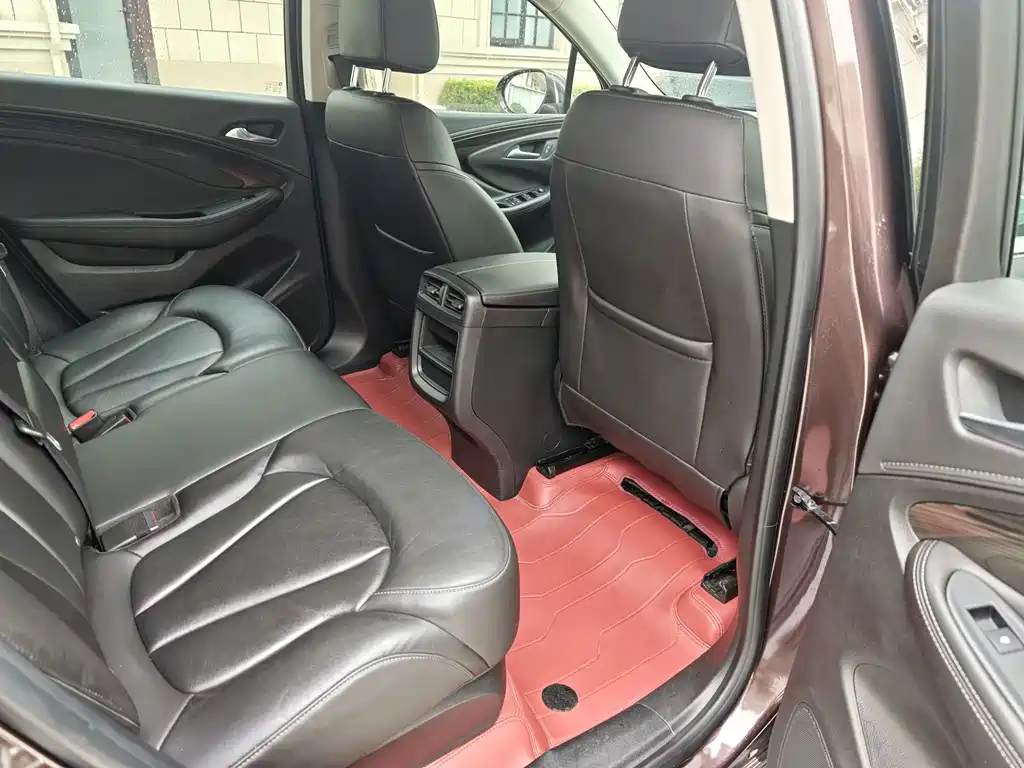 Buick Envision Plus — миниатюра 10