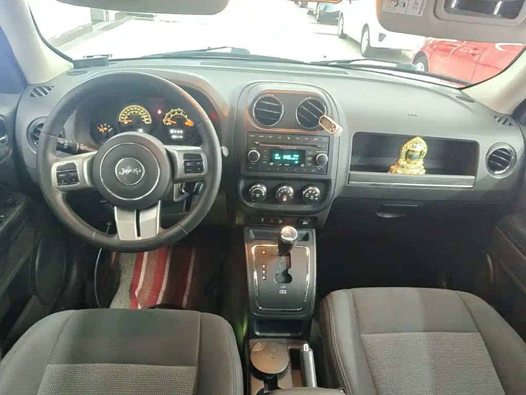 Jeep Patriot — миниатюра 10