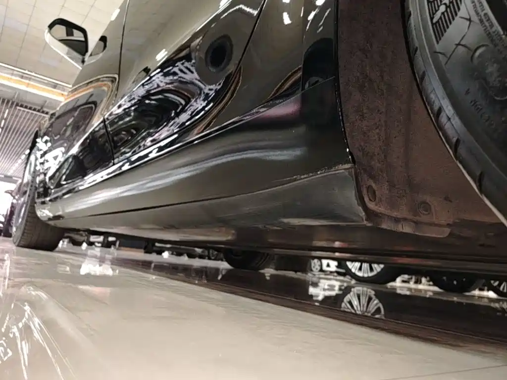 Tesla Model 3 — миниатюра 22