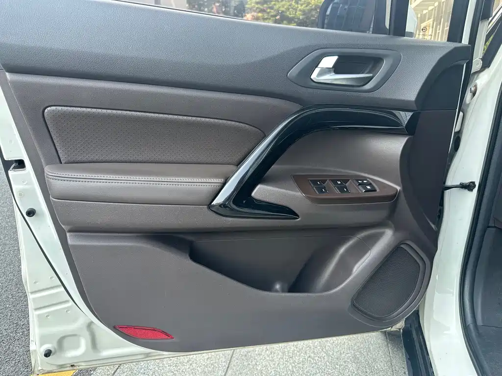 GAC Motor GS4 Hybrid — миниатюра 8